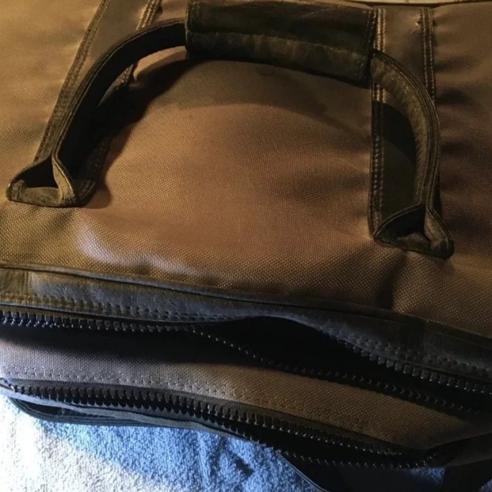 35mm canon camera storage carryall shoulder bag made by coaster s-5GYN